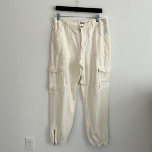 Guess pants
